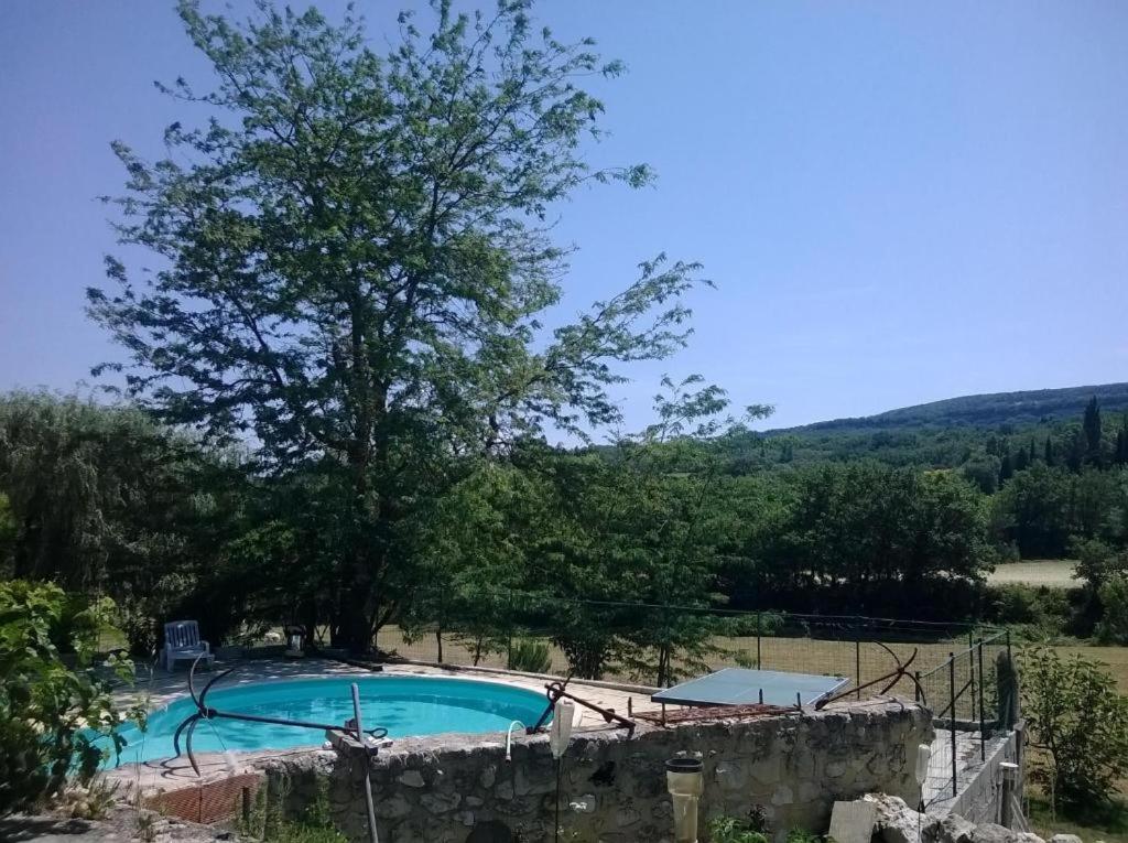 Le Val Leron Bed & Breakfast Valaurie Exterior foto