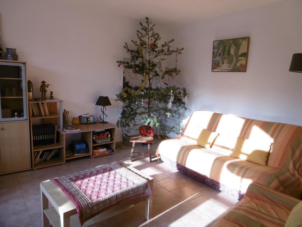 Le Val Leron Bed & Breakfast Valaurie Exterior foto