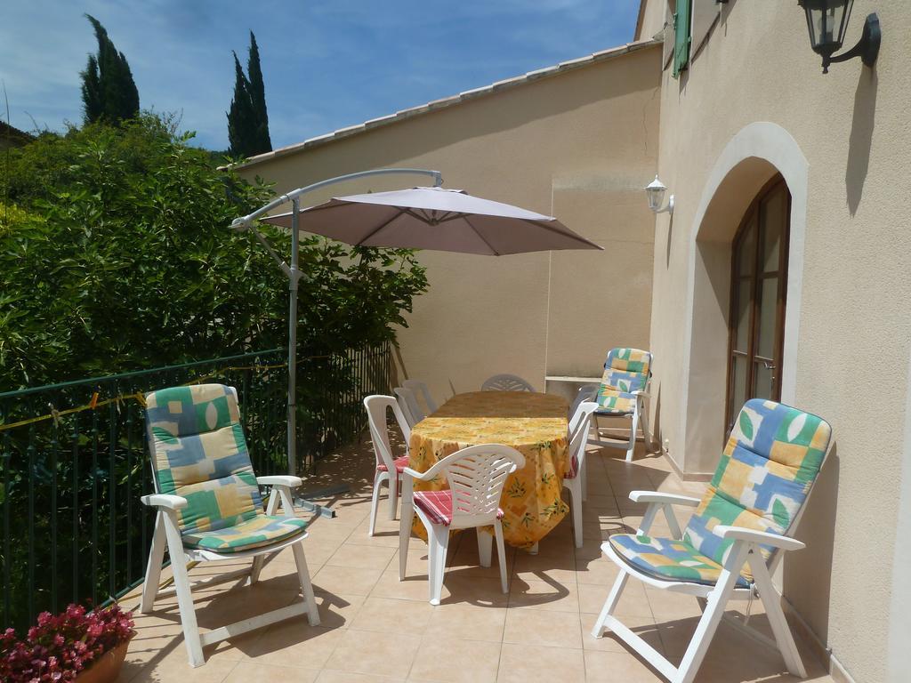 Le Val Leron Bed & Breakfast Valaurie Exterior foto