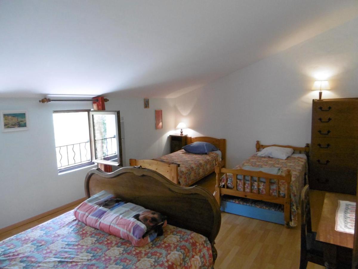 Le Val Leron Bed & Breakfast Valaurie Exterior foto