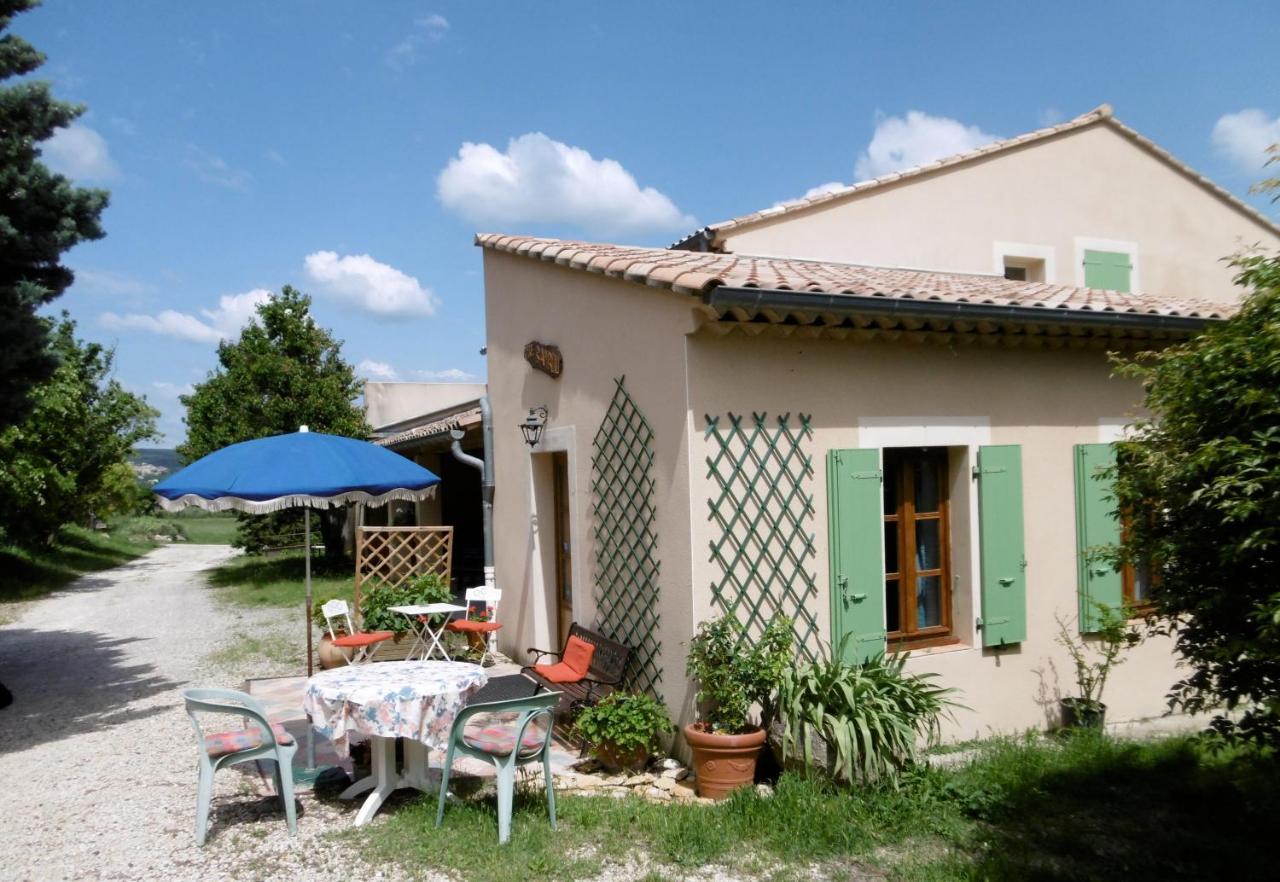 Le Val Leron Bed & Breakfast Valaurie Exterior foto